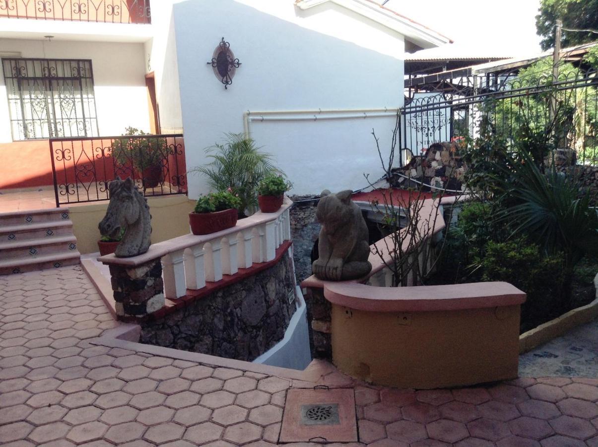 Villa San Francisco Hotel Taxco de Alarcon Exterior photo
