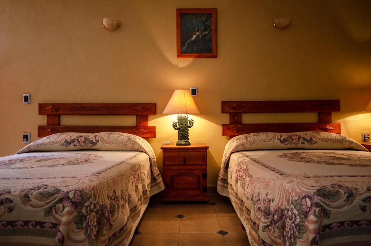 Villa San Francisco Hotel Taxco de Alarcon Exterior photo