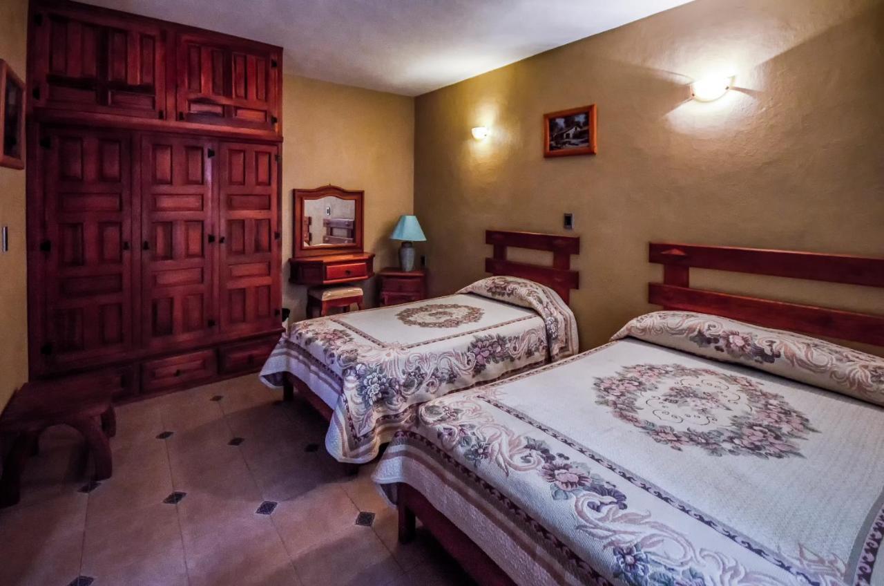Villa San Francisco Hotel Taxco de Alarcon Exterior photo