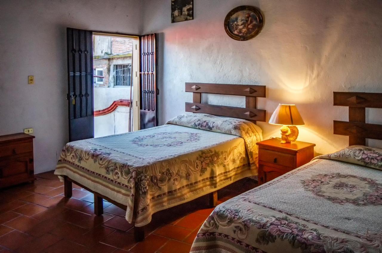 Villa San Francisco Hotel Taxco de Alarcon Exterior photo